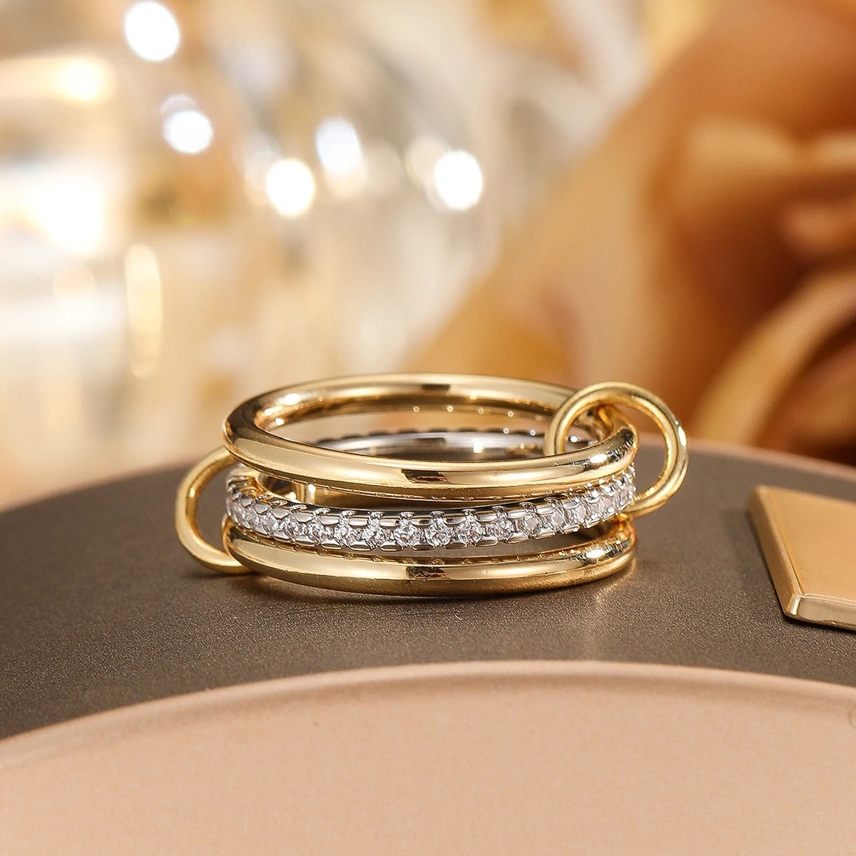VYRA Ringset – Zweifarbiger Stapelring im Ins-Stil