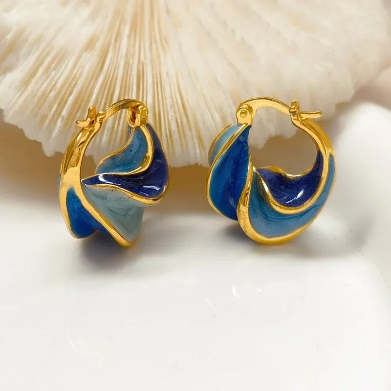 ELINA Hoops – Vergoldete Emaille-Creolen