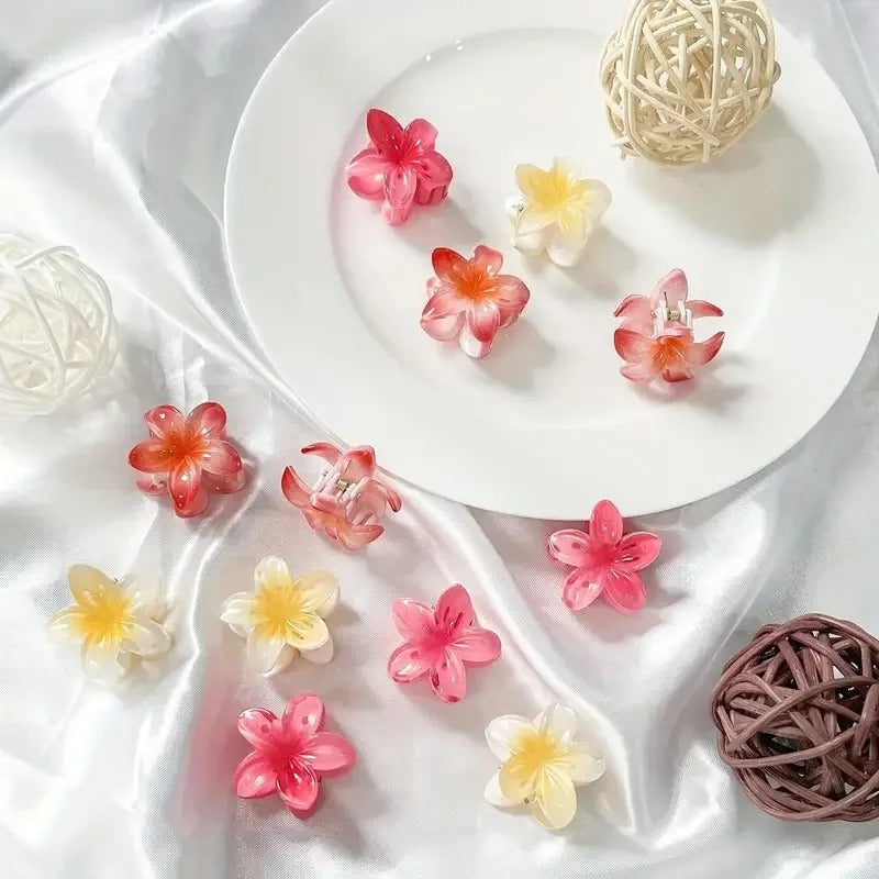 ALOHA BLOOM – Hawaiian Flower Haarclip im Farbverlauf