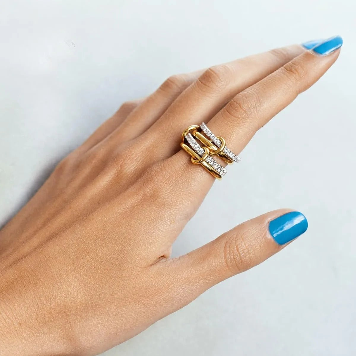 VYRA Ringset – Zweifarbiger Stapelring im Ins-Stil