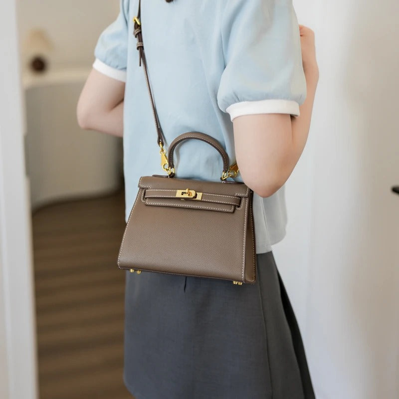 Kellyna – Elegante Strukturierte Luxus-Tasche