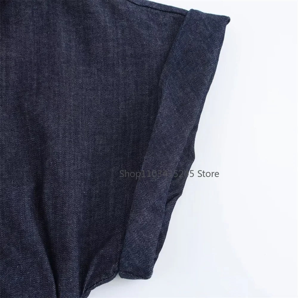 DENIA – Slim Fit Denim Kleid mit Plissee & Revers