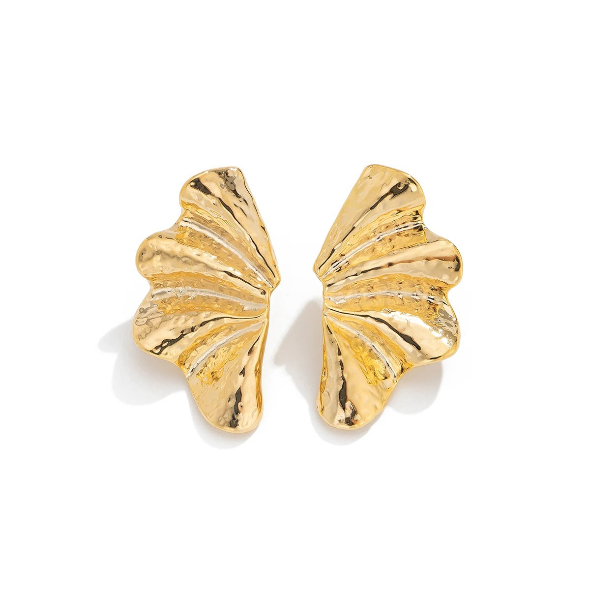 LYA Bloom – Geometrische Blumen-Ohrstecker im Vintage-Stil