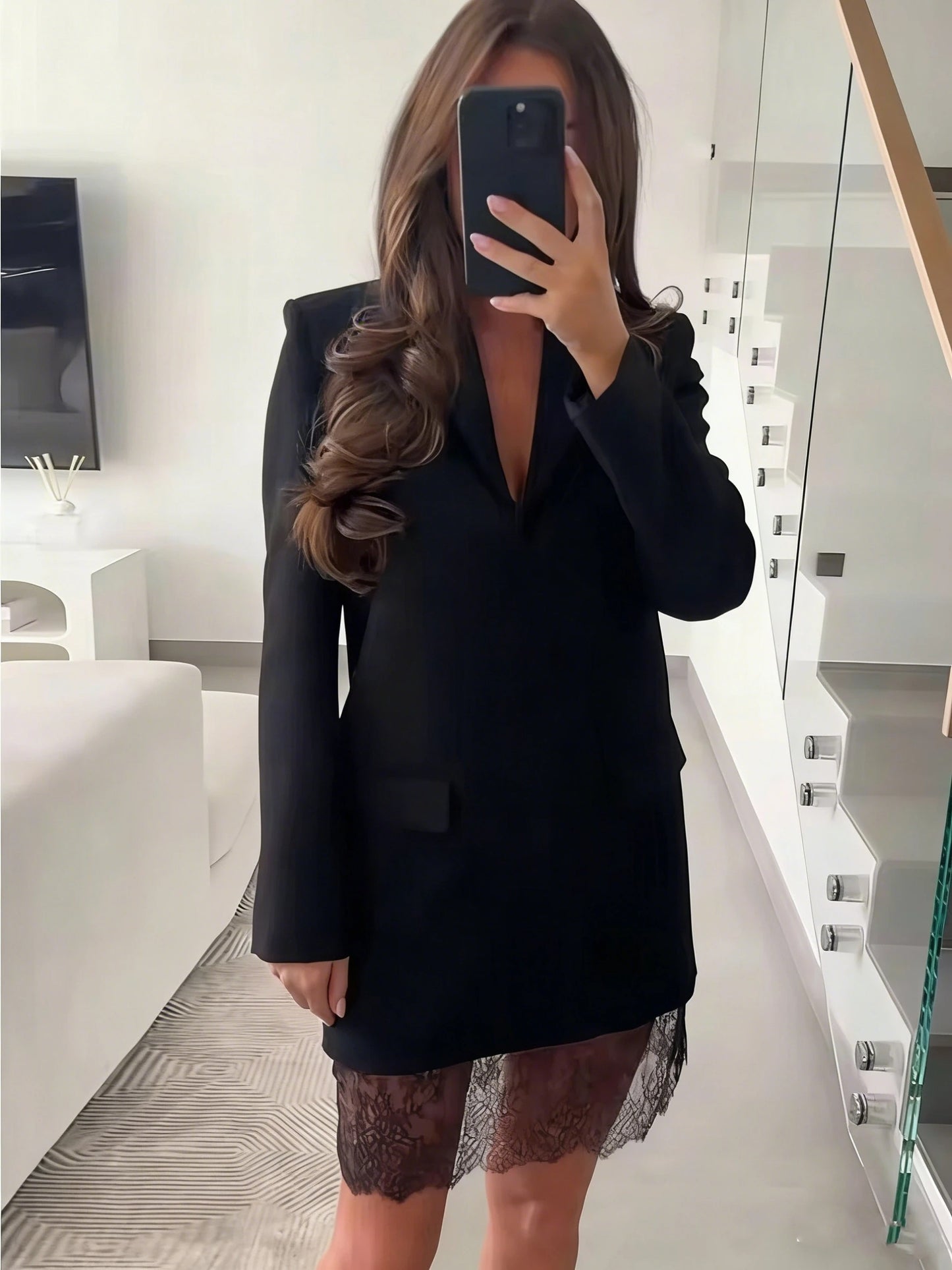Blazer Kleid Schwarz mit Spitzenbesatz
