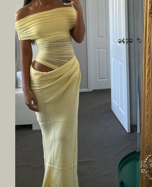 Selena – Elegantes Mesh Bodycon Kleid mit Raffungen